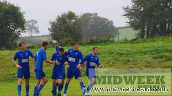 Feniton add to coaching staff - Midweek Herald