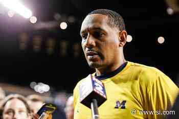 Boston College Coaching Candidate Profile: Michigan Assistant Howard Eisley - Sports Illustrated