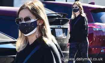 Sarah Michelle Gellar spotted running errands days after declining involvement in a Buffy reboot