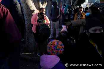 US Unwinds Trump Policy Making Asylum-Seekers Wait in Mexico