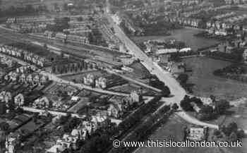 Compare aerial pictures of Chingford in East London in 1920s with modern day