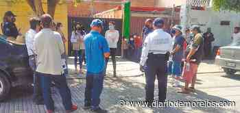 Mantienen diálogo con trabajadores en cruceros de Cuernavaca - Diario de Morelos