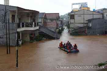 Indonesian capital hit by monsoon floods with over 1,000 evacuated