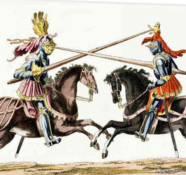 FB spat – Zuck v Murdoch, dragons & demons + Augustus