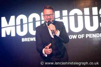 Meet the wedding entertainer turned 'doorstep singer' during the lockdown