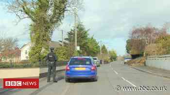 Newry: PSNI say device 'could have easily detonated'
