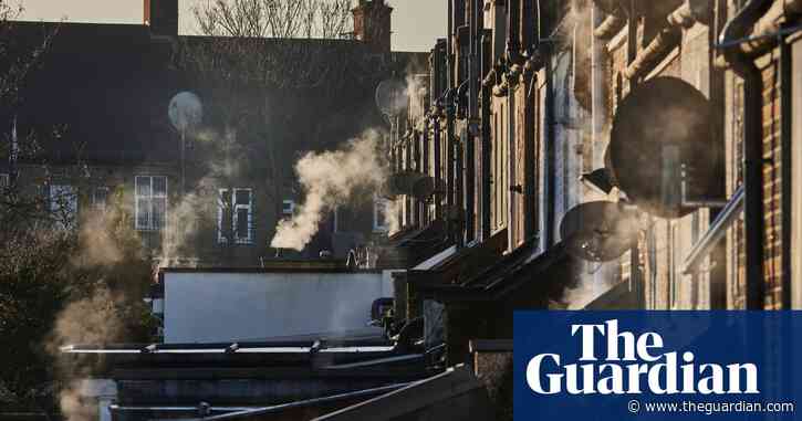 Keep funding green homes to meet emissions target, say businesses