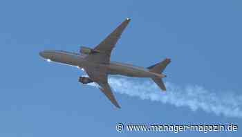 Nach Triebwerksausfall bei Boeing 777: FAA prüft Startverbot