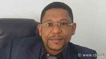 Thousands of asylum seekers stuck at home as work permit approvals slow during pandemic