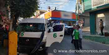 Ocho heridos tras choque de una Ruta 6 contra muro en Cuernavaca - Diario de Morelos