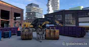 Ontario government refusing to disclose details on negotiations for Toronto foundry site - Globalnews.ca