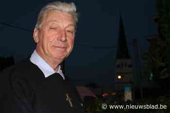 Hij zag zijn eigen kerk opgaan in vlammen en vergaf de brandstichter, nu is pastoor Antoon (93) overleden