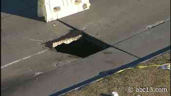 Drivers halted due to sinkhole in SW Houston - KTRK-TV