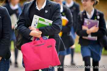 Summer catch-up schools planned for students in England