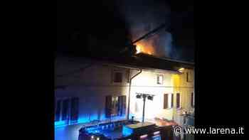 Video: Incendio in località Modena a Bardolino - L'Arena