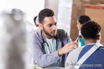 How Premed Students Can Make the Most of Free Clinic Experience | Medical School Admissions Doctor | US News - U.S. News & World Report
