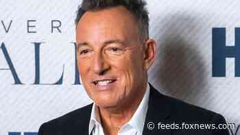 Bruce Springsteen pleads guilty to 1 charge in DWI case, judge orders him to pay $500 fine