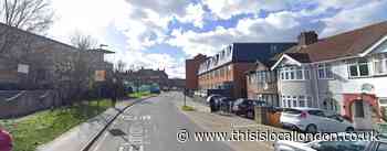 Three men attack taxi driver near Harrow Town Centre