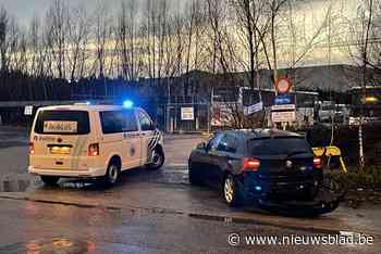 Honderd kilometer per uur in zone 30: achtervolging eindigt met crash in Hoboken