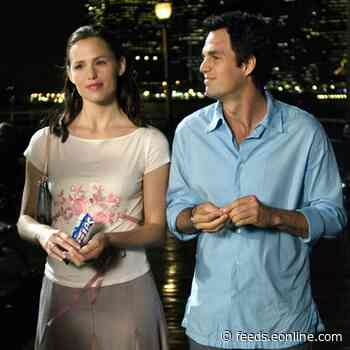 Grab Some Razzles and See Jennifer Garner and Mark Ruffalo's 13 Going on 30 Reunion