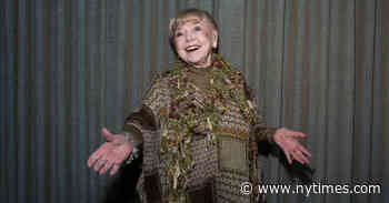 Florence Birdwell, Singing Teacher to Broadway Stars, Dies at 96