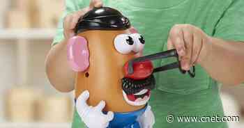 Mr. Potato Head brand drops 'mister' for brand name makeover     - CNET