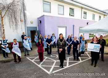 Bromley mayor visits borough's testing and vaccine centres