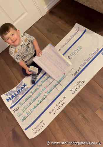 Dudley nursery tots raise NHS cash in memory of Captain Tom - Stourbridge News