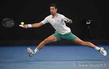 Tennis, Novak Djokovic: "Dovrò stare fermo per qualche tempo a causa dell'infortunio" - OA Sport