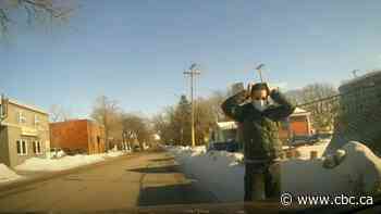 Uber driver fighting to be reimbursed by city after construction sign falls on his vehicle