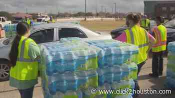 Thousands flock to food, water giveaways across Houston area - KPRC Click2Houston