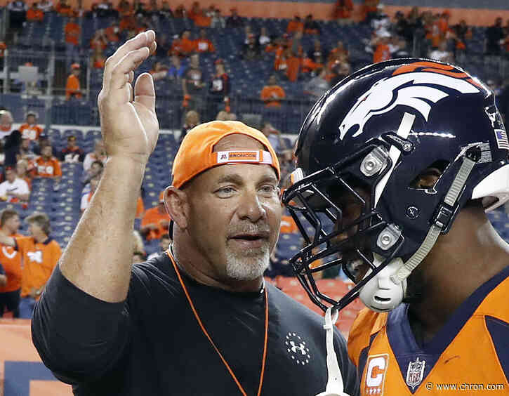 WWE star Goldberg gets tough in helping Texans in need