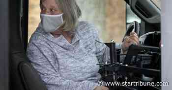 Minnesota bus drivers go beyond the job description to help students during the pandemic