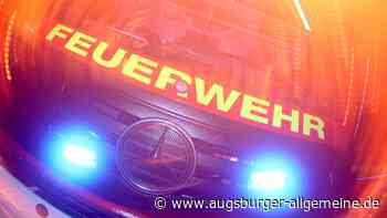 Brennende Zigarette setzt Hecke in Bobingen in Brand - Augsburger Allgemeine