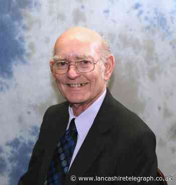Tony Kelly: Tributes to former Mayor of South Ribble who has died
