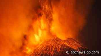Explainer: Mount Etna puts on its latest spectacular show