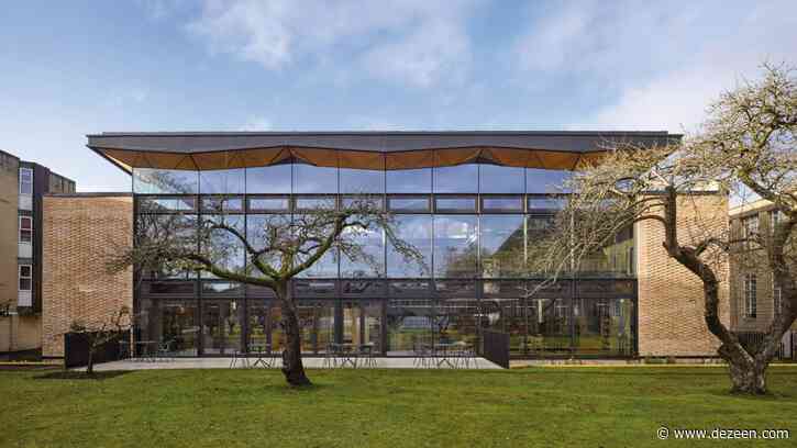 Woods Bagot tops school library with "tree-like" timber ceiling