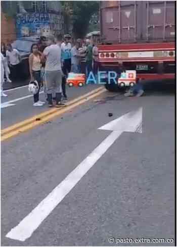 Grave accidente de tránsito dejó una persona muerta en la vía Sasaima – Villeta [VIDEO] - Extra Pasto