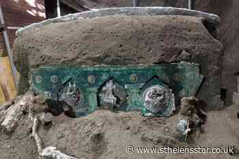Archaeologists find intact ceremonial chariot near Pompeii - St Helens Star