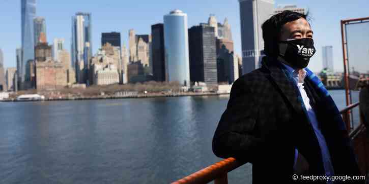 Andrew Yang intervened when a man wielding a metal pole attacked a photojournalist on the Staten Island Ferry
