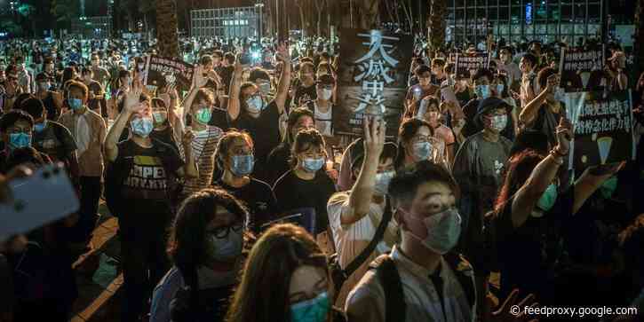 Because of its colonial past, the UK has a duty to help residents of Hong Kong