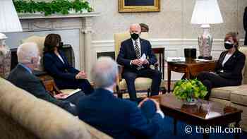 Biden brings back bipartisan meetings at the White House