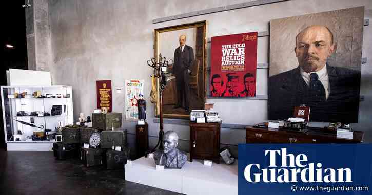 Brexiters buy KGB artefacts for ‘museum of communist terror’