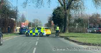 Major Hull road shut after crash with diversions in place