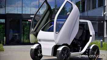 Crab car drives sideways, parks in tiny space