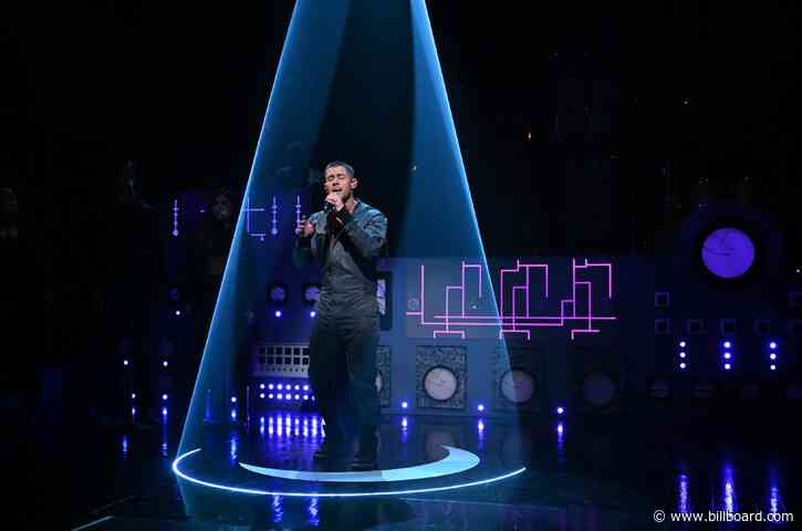 Nick Jonas Premieres New Songs ‘Spaceman’ & ‘This Is Heaven’ on ‘SNL’: Watch