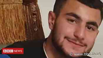 Paddington stabbing: Victim was 'cousin of murdered teen'