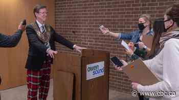 These two Ontario cities have launched campaigns to attract GTA residents