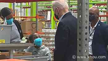 President Joe Biden, First Lady Jill Biden pitch in to help at Houston Food Bank - KHOU.com