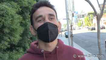 Max Holloway Says McGregor Rematch Unlikely, 'Don't Kick A Dog When He's Down'
